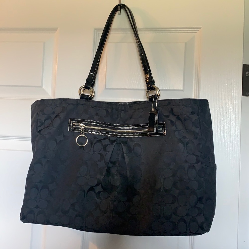 Coach Tote!!🌸❤️